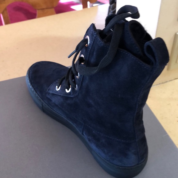 Gorgeous Aquatalia Dark Blue Combat STYLE Suede boot - Picture 4 of 4